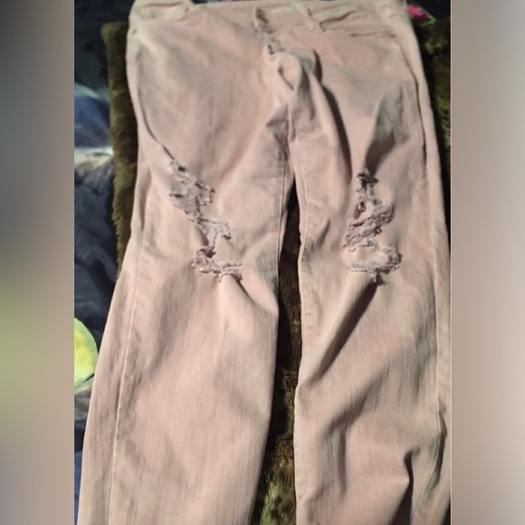 Universal Threads Size 18/34R Distressed Pants Ripped Light Pink Jeans! - Picture 5 of 5